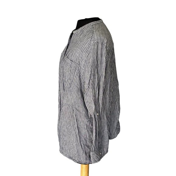 Lands End Womens 1X Blue & White Striped Button-Down Long Sleeve Shirt Top - Picture 2 of 8